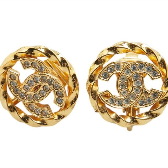 CHANEL CC Logos Rhinestone Twist Circle Clip-On Earrings Gold Tone Auth w/Box - Picture 1 of 5